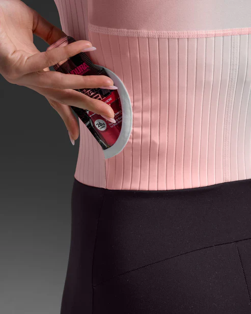 2XU Women's Light Speed React Sleeved Trisuit - Image 2