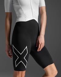 2XU Women's Light Speed React Sleeved Trisuit - Image 8